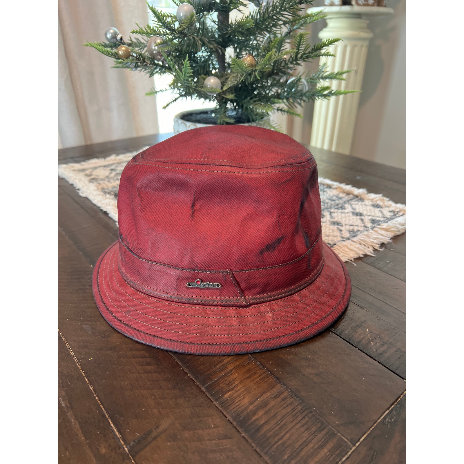 Wigens Size Medium Red Bucket Hat